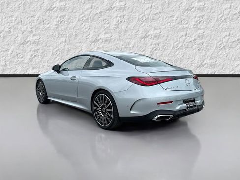 Used 2025 Mercedes-Benz CLE 300 4MATIC Coupe w/ AMG Line image 3