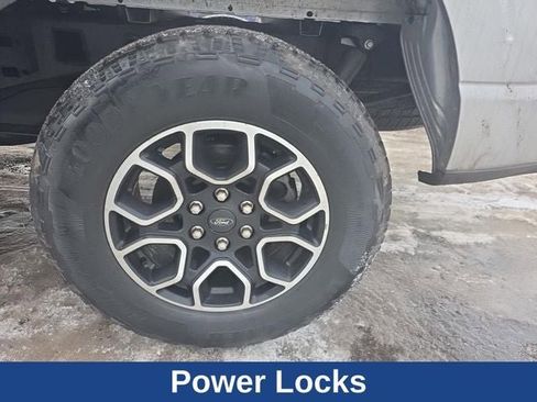 Used 2022 Ford F150 XLT w/ Equipment Group 302A High image 18