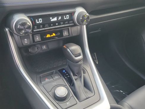 Certified 2025 Toyota RAV4 XSE AWD/4WD image 15