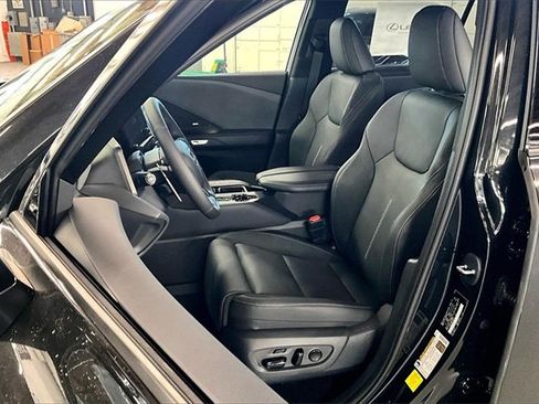 New 2026 Lexus TX 350 AWD image 9