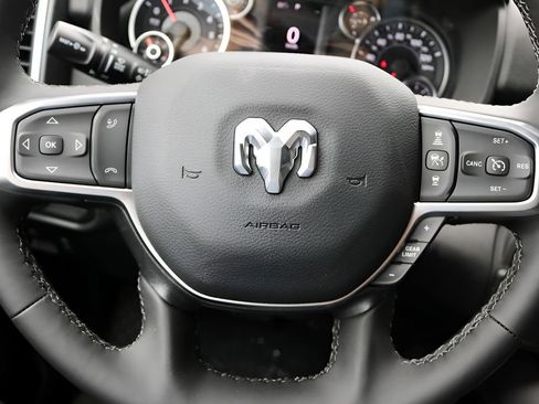 New 2026 RAM 1500 4x4 Crew Cab image 20