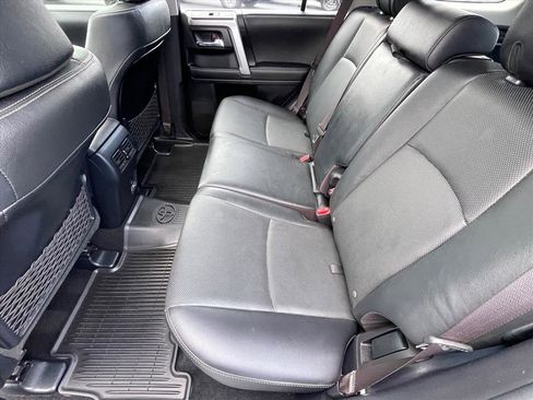 Used 2023 Toyota 4Runner Limited AWD/4WD image 24