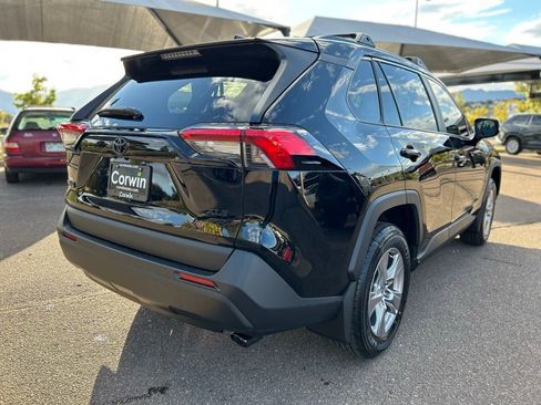 Used 2025 Toyota RAV4 XLE image 10