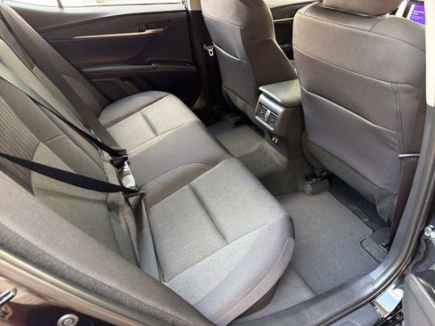 Used 2025 Toyota Camry LE w/ Convenience Package image 32