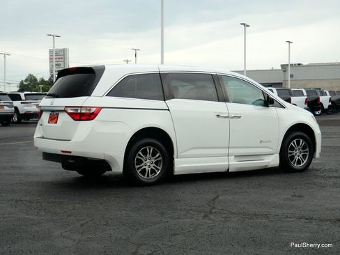 Used 2013 Honda Odyssey EX-L image 27