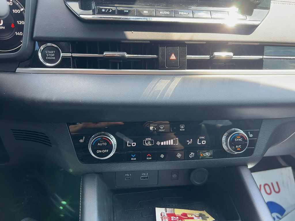 Used 2023 Mitsubishi Outlander SEL FWD image 9