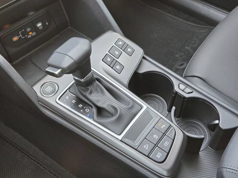 New 2026 Kia Sportage SX AWD/4WD image 17