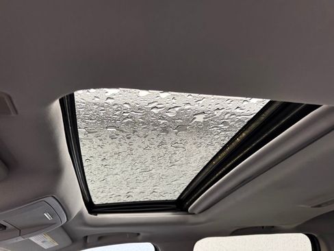 Used 2018 GMC Sierra 1500 SLT image 20