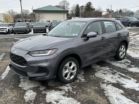 Certified 2023 Honda HR-V LX image 4