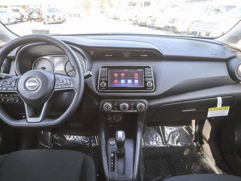 New 2025 Nissan Kicks Play S FWD image 10