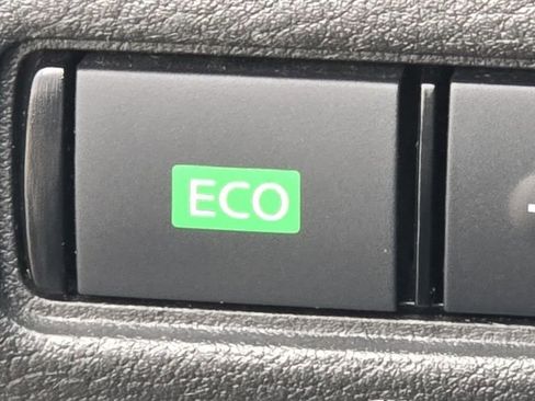 Used 2021 Nissan Sentra S w/ Trunk Package image 7