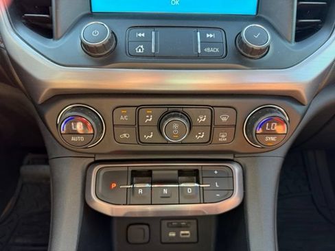 Used 2020 GMC Acadia AT4 w/ Driver Alert Package II AWD/4WD image 14