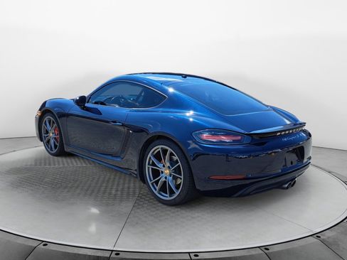 Used 2017 Porsche 718 Cayman S RWD image 5