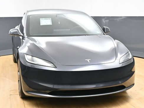 Used 2024 Tesla Model 3 Long Range AWD/4WD image 4
