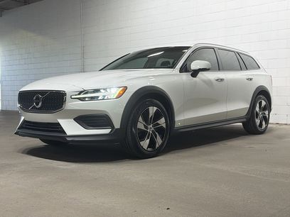 Used 2020 Volvo V60 T5 Cross Country
