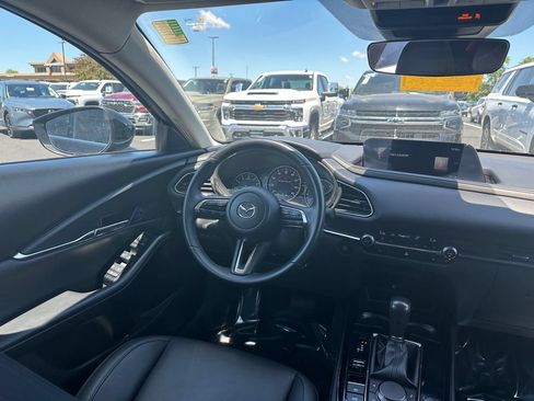 Used 2025 MAZDA CX-30 AWD 2.5 S w/ Preferred Package image 12