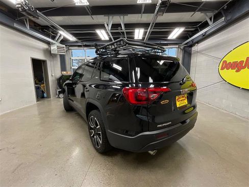 Used 2019 GMC Acadia SLT w/ Black Edition AWD/4WD image 3