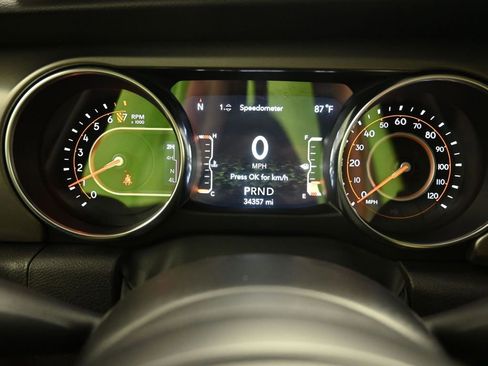 Used 2022 Jeep Wrangler Unlimited Sport image 15