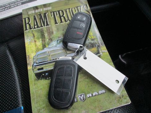 Used 2016 RAM 1500 Laramie w/ Convenience Group AWD/4WD image 37