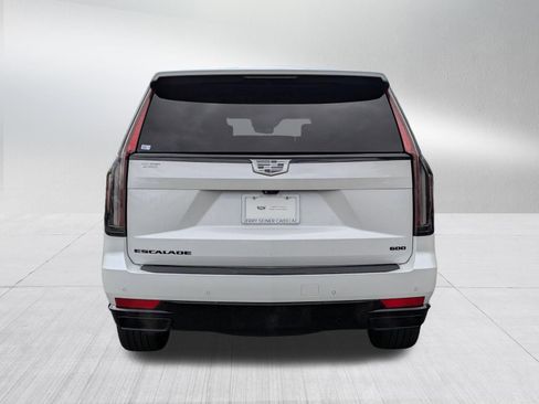 Used 2023 Cadillac Escalade Sport Platinum AWD/4WD image 5