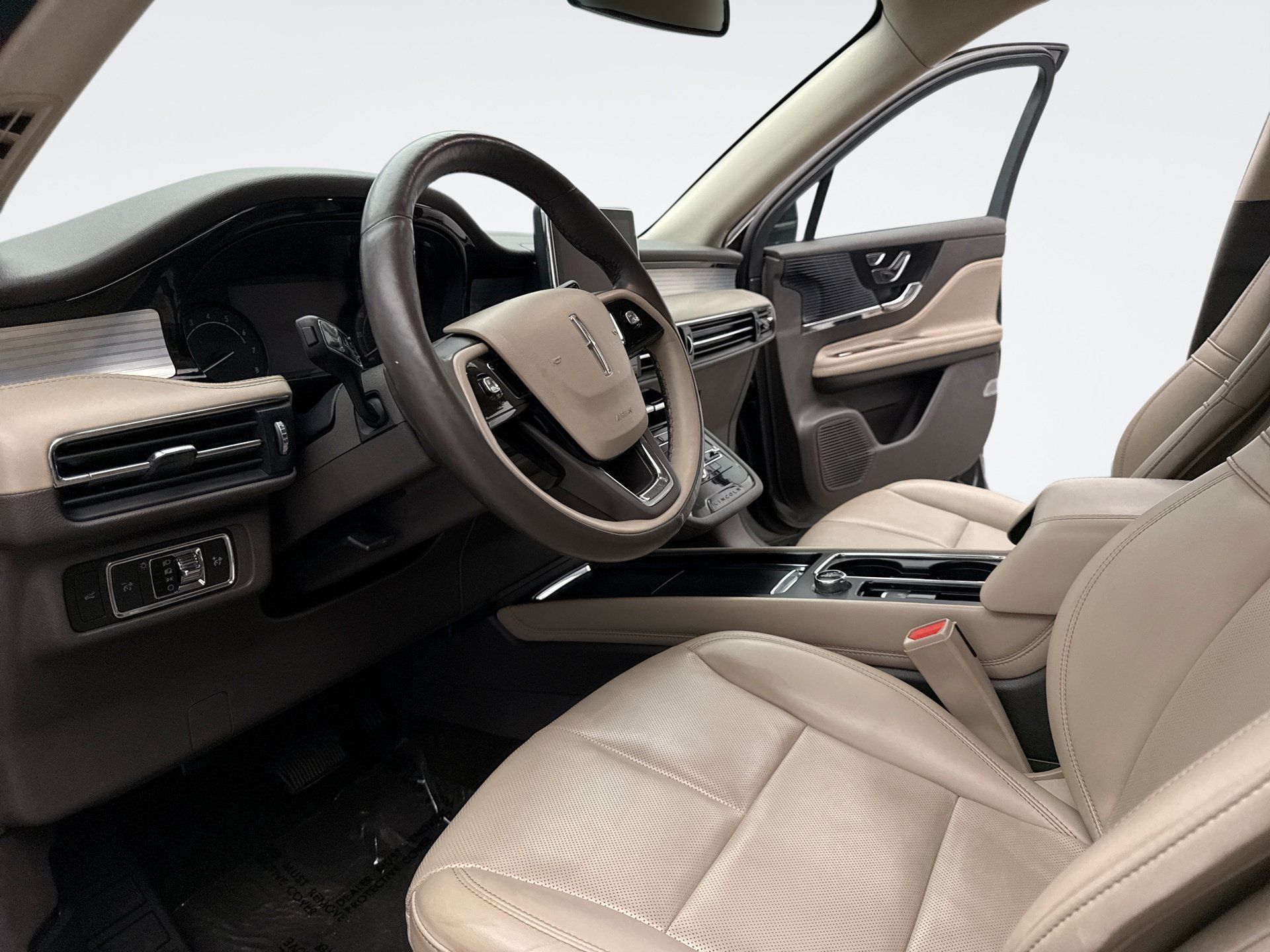 Used 2020 Lincoln Corsair AWD image 10