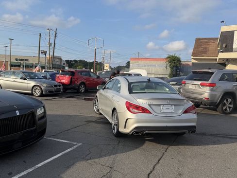 Used 2014 Mercedes-Benz CLA 250 4MATIC image 11