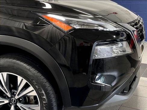 Certified 2023 Nissan Rogue SV AWD/4WD image 31