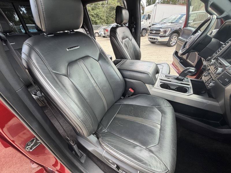 Used 2016 Ford F150 Platinum w/ Equipment Group 701A Luxury AWD/4WD image 13