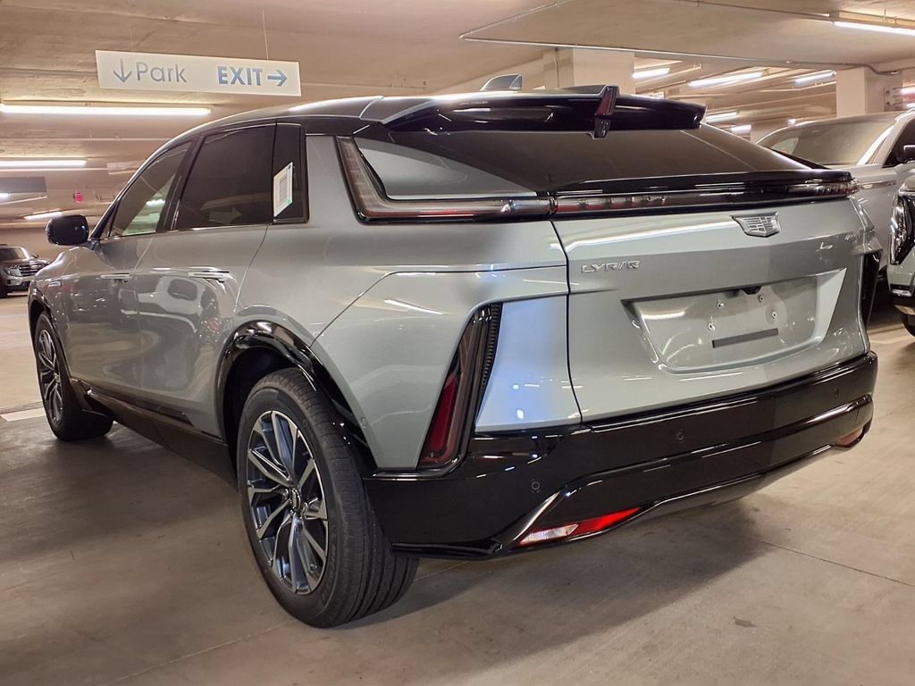 New 2026 Cadillac Lyriq Sport RWD image 10
