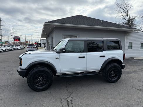 Used 2022 Ford Bronco Wildtrak image 4