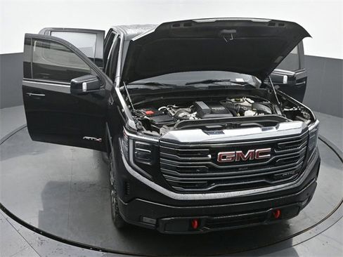 Used 2022 GMC Sierra 1500 AT4 w/ Technology Package image 62