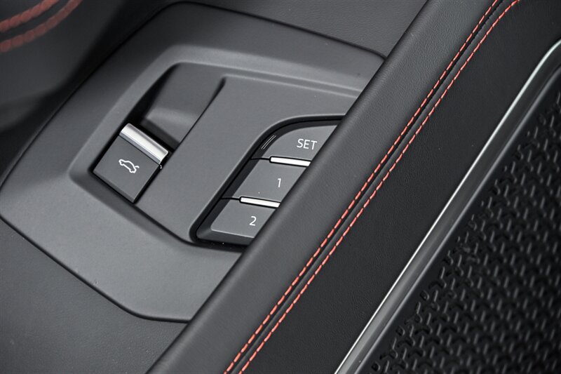 Used 2023 Lamborghini Urus S AWD/4WD image 23