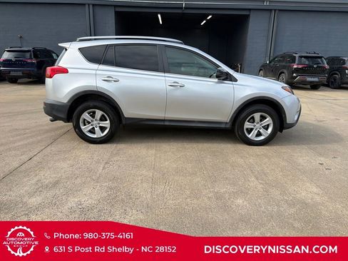 Used 2014 Toyota RAV4 LE image 6