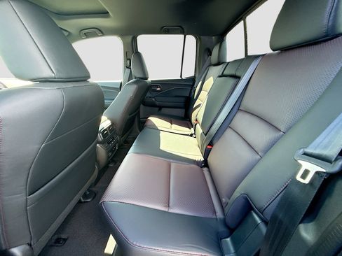New 2026 Honda Ridgeline Black Edition image 22