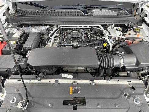 Used 2024 Chevrolet Colorado W/T w/ WT Convenience Package II RWD image 28
