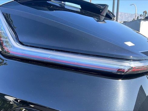 New 2026 Cadillac Lyriq Luxury image 15