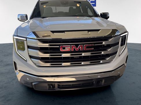 New 2026 GMC Sierra 1500 SLE w/ X31 Off-Road Package AWD/4WD image 3