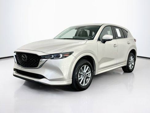 Used 2025 MAZDA CX-5 AWD 2.5 S w/ Preferred Package image 3