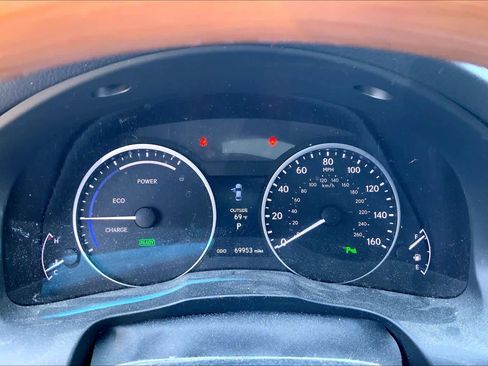 Used 2015 Lexus ES 300h w/ Navigation System Package FWD image 26
