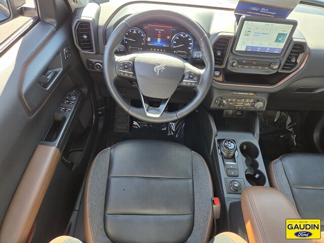 Certified 2023 Ford Bronco Sport Outer Banks w/ Tech Package AWD/4WD image 13