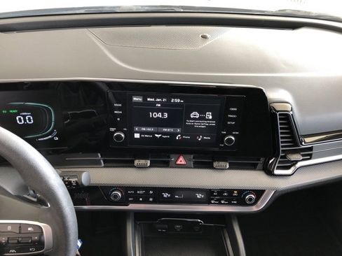 Used 2024 Kia Sportage LX image 26