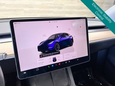 Used 2023 Tesla Model Y Long Range AWD/4WD image 13