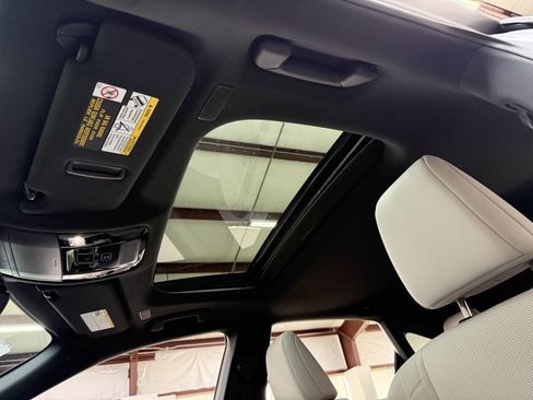 Used 2025 Lexus RX 350 Premium image 29