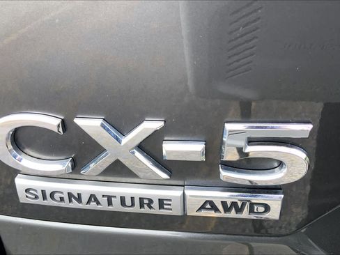 Certified 2025 MAZDA CX-5 Signature AWD/4WD image 10