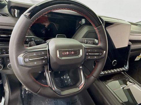 New 2026 GMC Yukon AT4 Ultimate AWD/4WD image 5