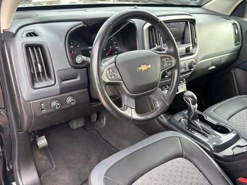 Used 2022 Chevrolet Colorado Z71 image 9