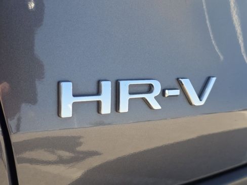 Certified 2023 Honda HR-V LX image 8