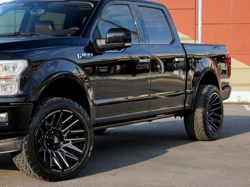 Used 2019 Ford F150 Limited w/ Trailer Tow Package AWD/4WD image 9