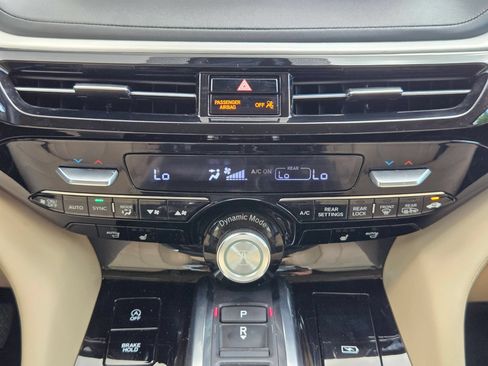 Used 2024 Acura MDX FWD w/ Technology Package image 18