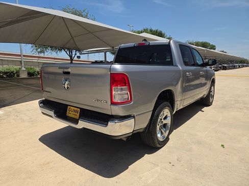 Used 2022 RAM 1500 Big Horn AWD/4WD image 3